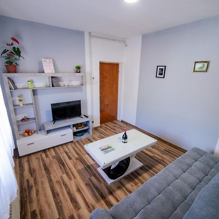 Relax Trebinje Apartamento Exterior foto