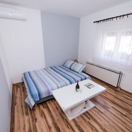 Relax Trebinje Apartamento Exterior foto
